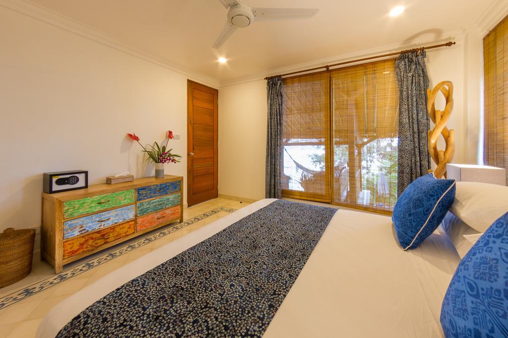 Aquamarine Beach Villas 아메드 외부 사진