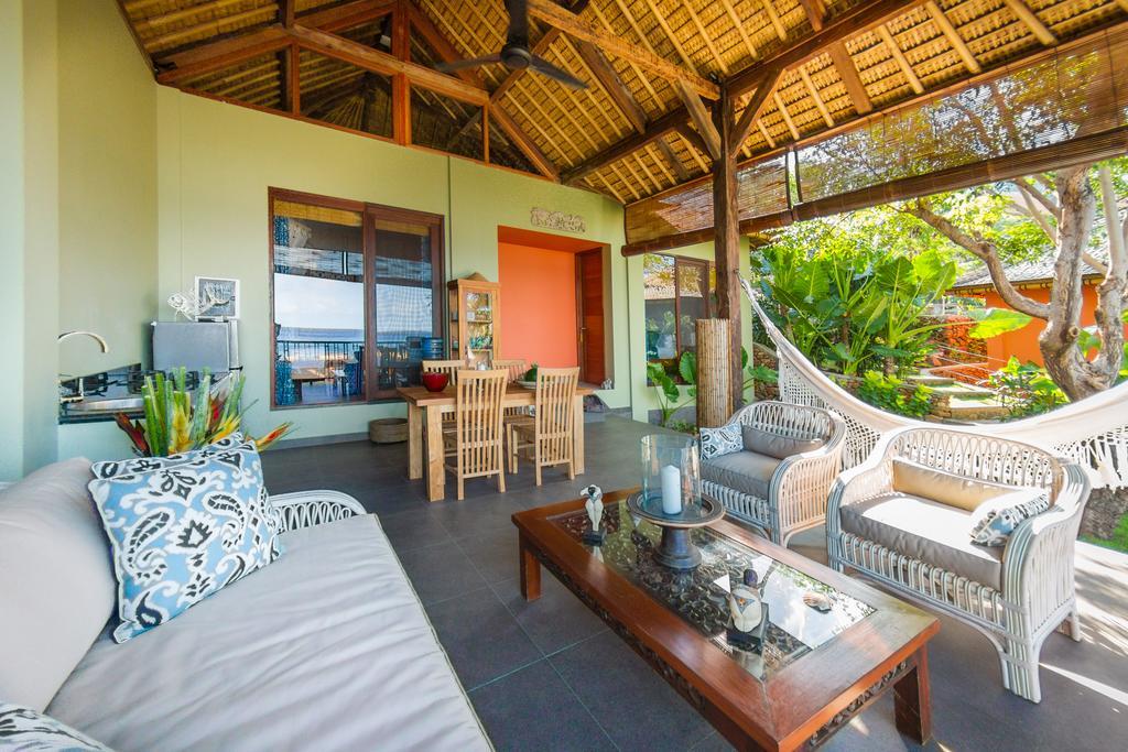 Aquamarine Beach Villas 아메드 외부 사진