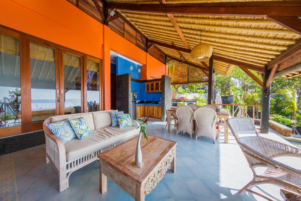 Aquamarine Beach Villas 아메드 외부 사진